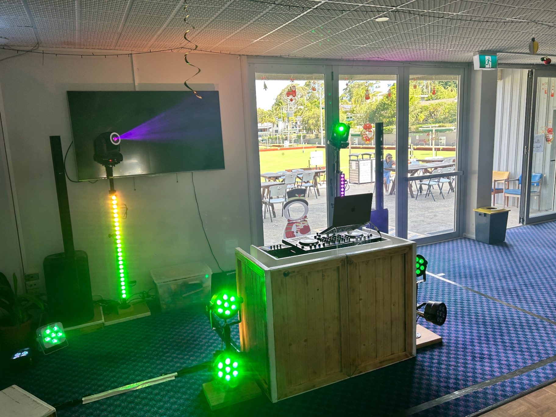 Christmas party — colour wash — TJ Productions setup