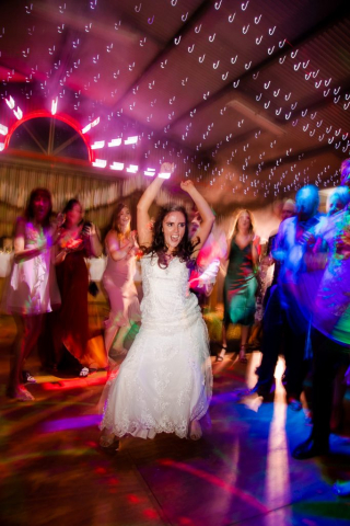 Samuel White Photography-Terrara Park-Wedding-TJ Productions